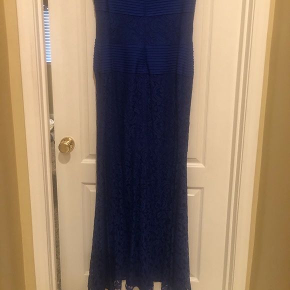 Tadashi Shoji Lace Long Evening Gown - Picture 8 of 11
